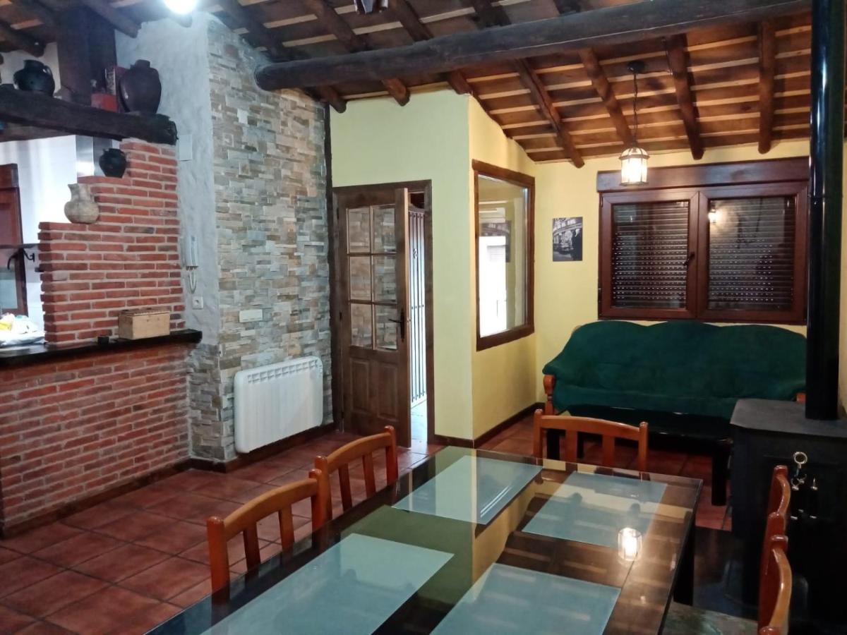 El Molino Apartment Sequeros Exterior photo